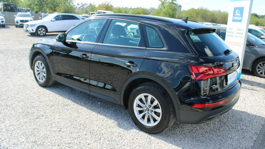 AUDI Q5 -