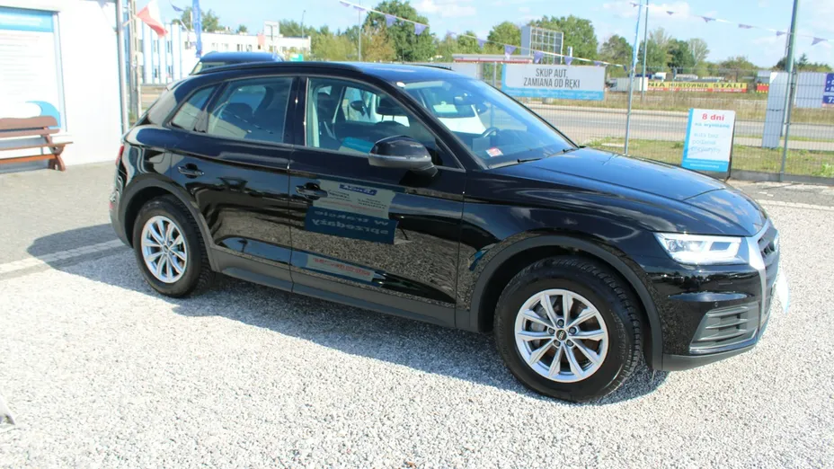 AUDI Q5 -