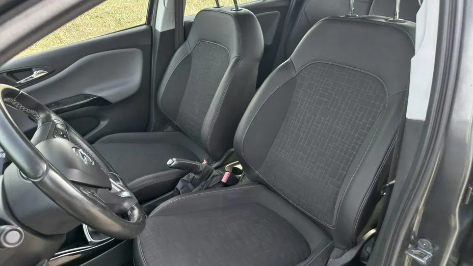 OPEL Corsa -