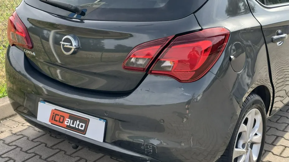 OPEL Corsa -