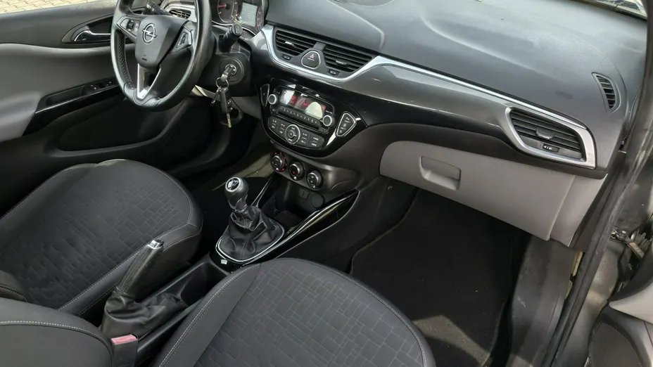 OPEL Corsa -