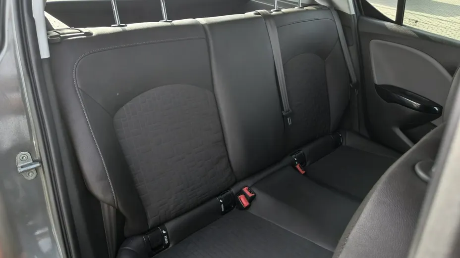 OPEL Corsa -