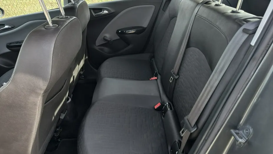 OPEL Corsa -