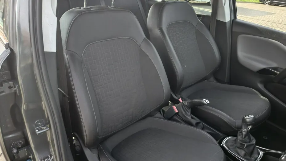 OPEL Corsa -