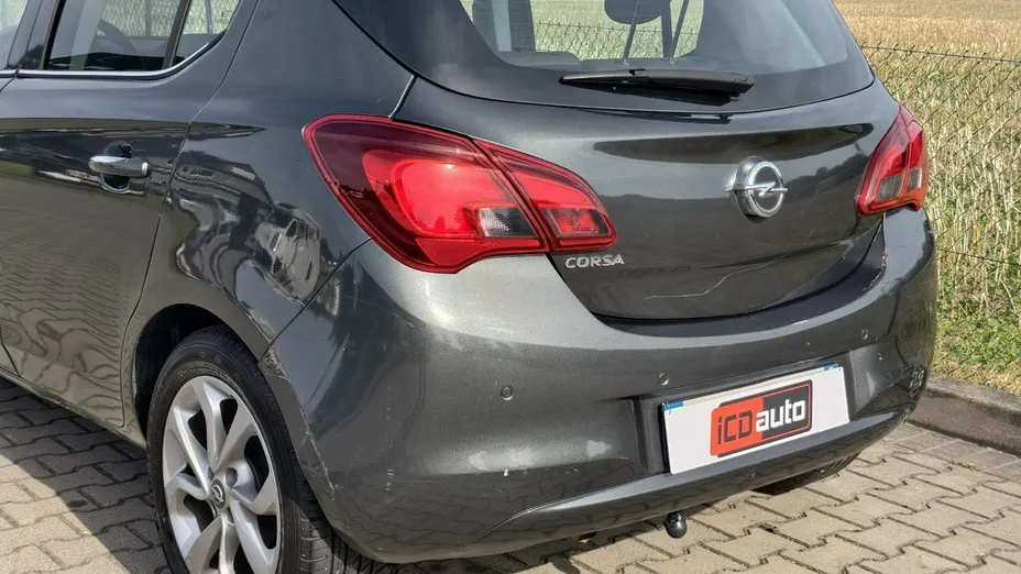 OPEL Corsa -
