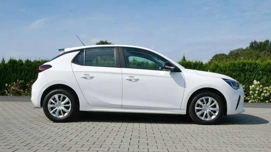 OPEL Corsa -
