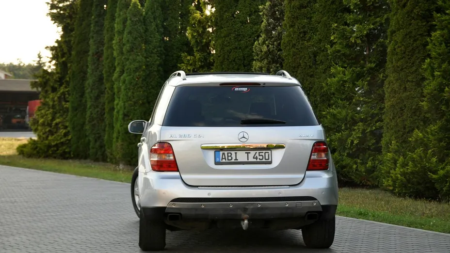 MERCEDES-BENZ ML -