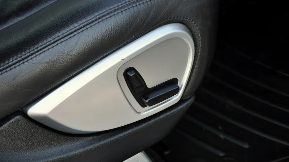 MERCEDES-BENZ ML -