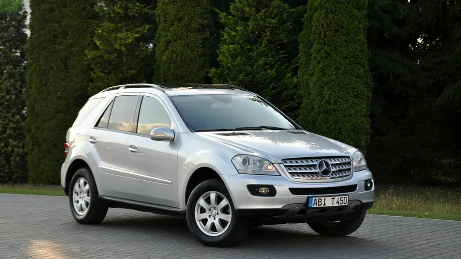 MERCEDES-BENZ ML -