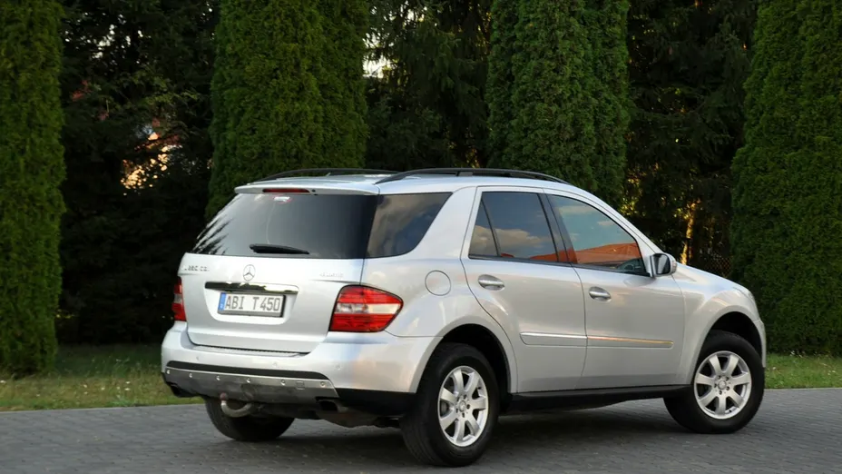 MERCEDES-BENZ ML -