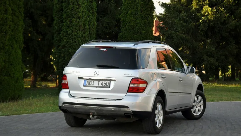 MERCEDES-BENZ ML -