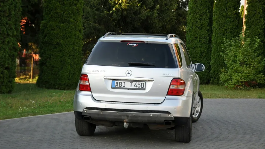 MERCEDES-BENZ ML -