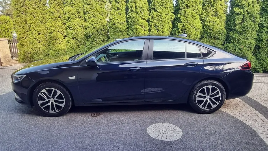 OPEL Insignia -