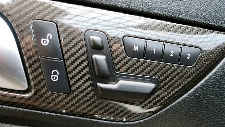 MERCEDES-BENZ SLK -