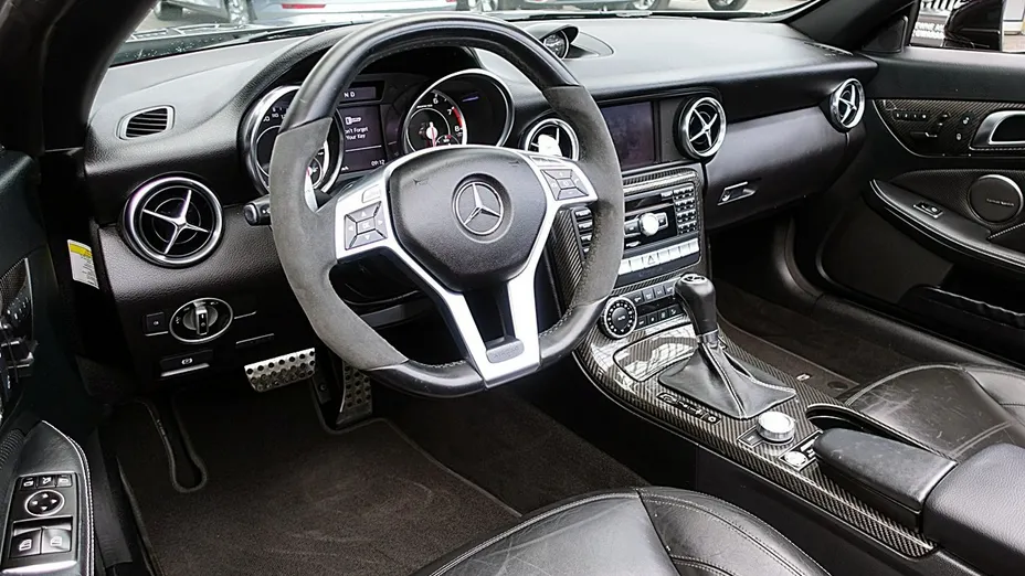 MERCEDES-BENZ SLK -