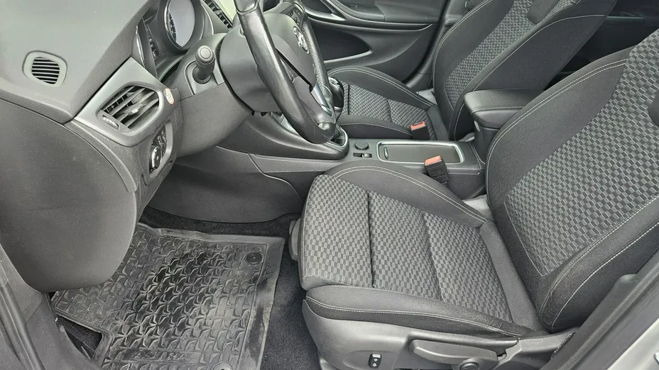 OPEL Astra -