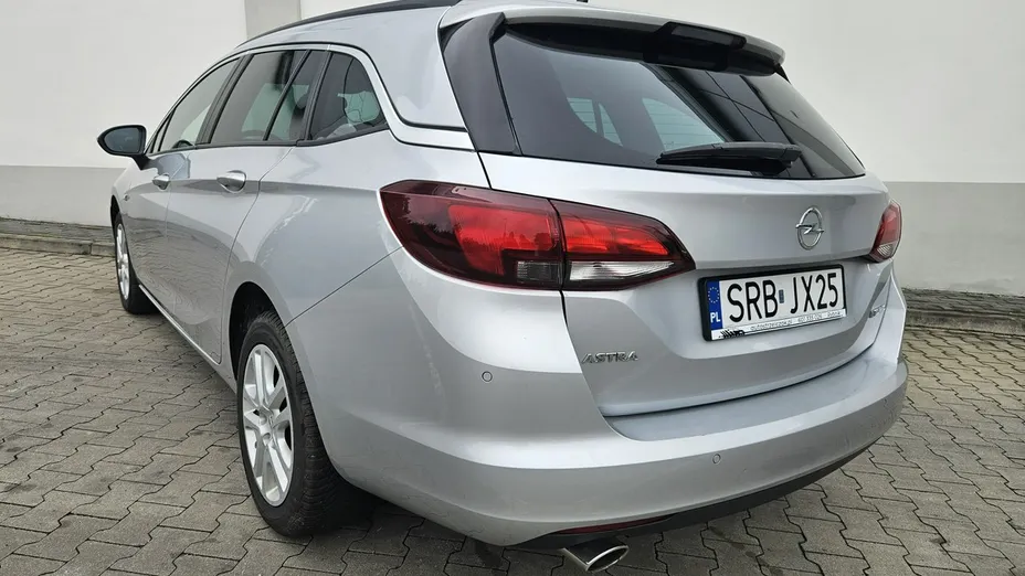 OPEL Astra -