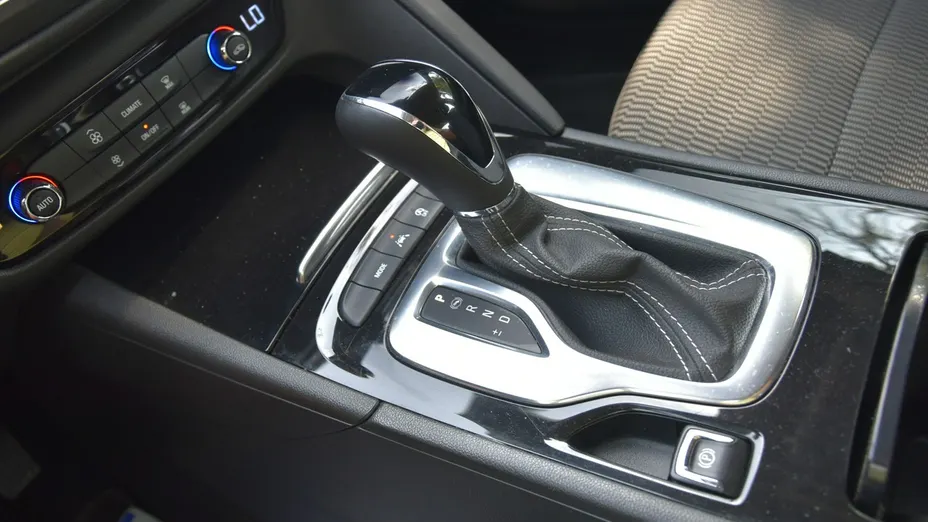 OPEL Insignia -