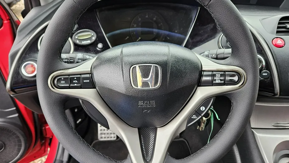 HONDA Civic -