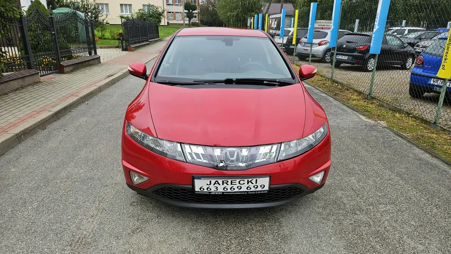 HONDA Civic -