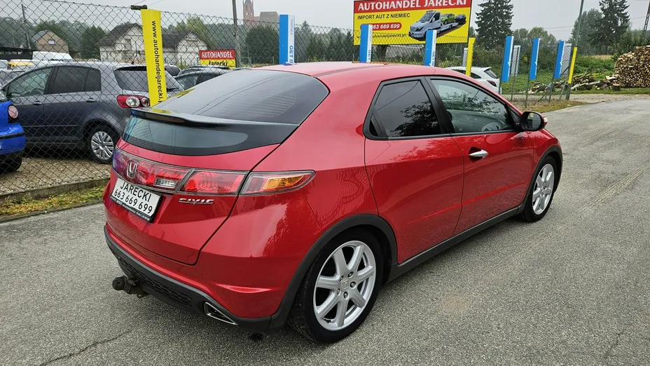 HONDA Civic -