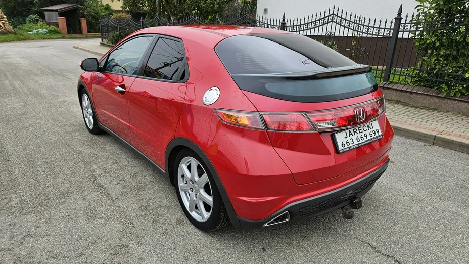 HONDA Civic -