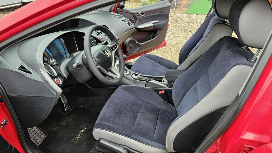 HONDA Civic -
