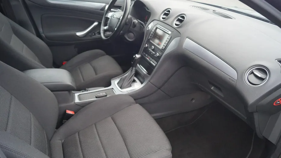 FORD Mondeo -