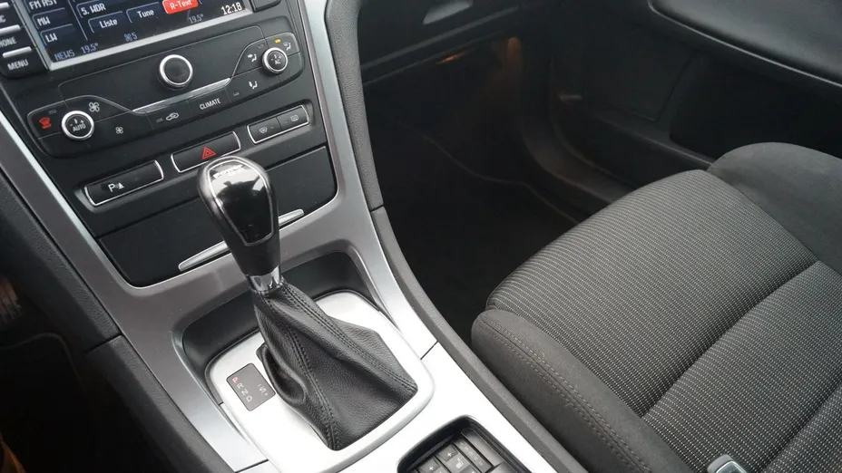 FORD Mondeo -
