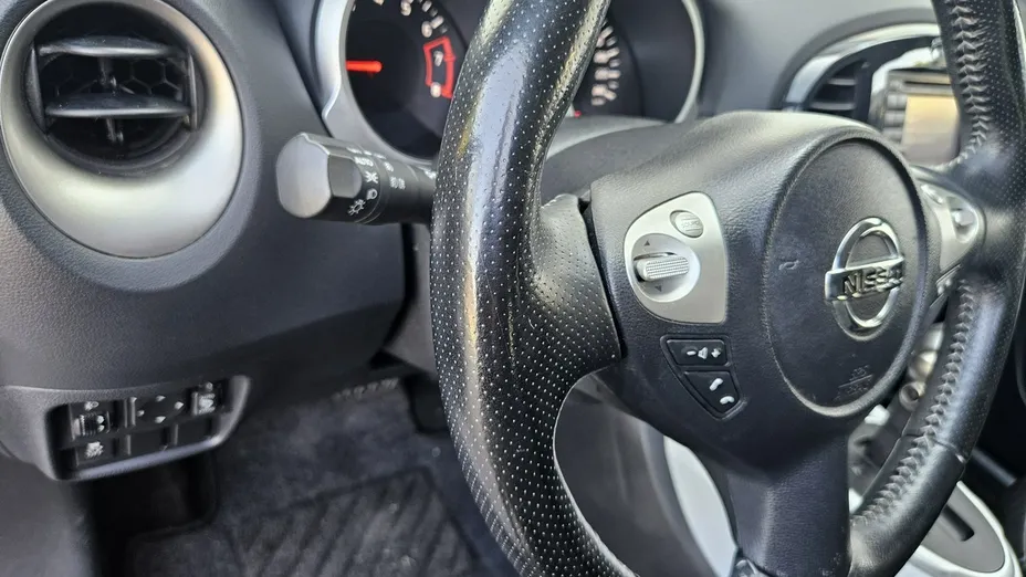 NISSAN Juke -