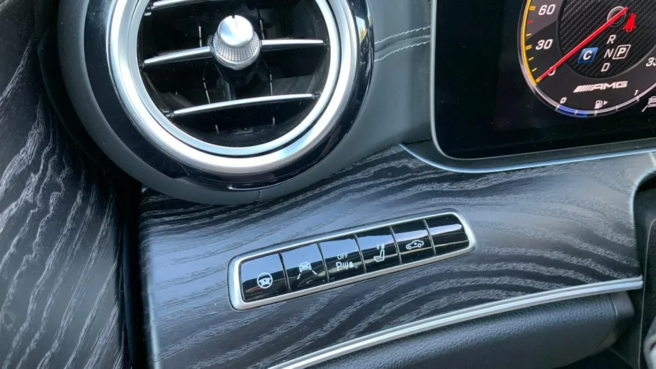MERCEDES-BENZ E Klasa -