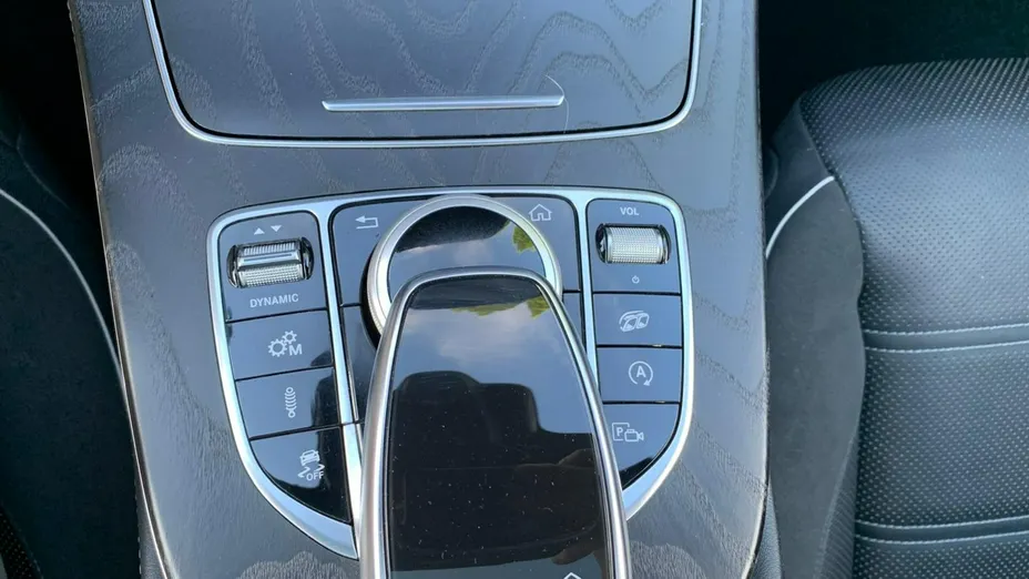 MERCEDES-BENZ E Klasa -