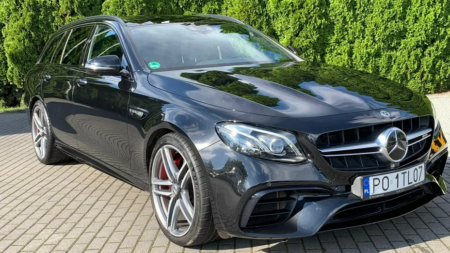 MERCEDES-BENZ E Klasa -
