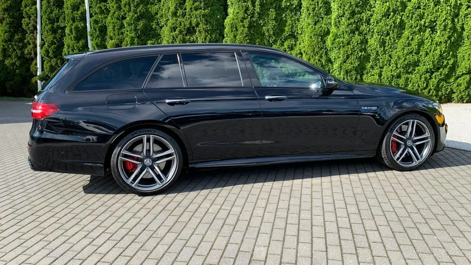 MERCEDES-BENZ E Klasa -