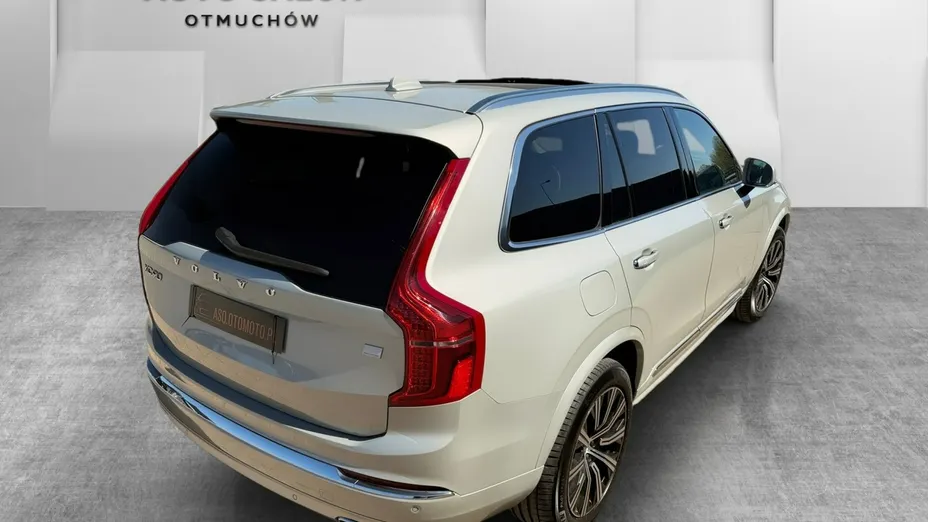VOLVO XC90 -