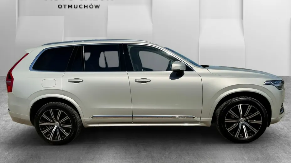 VOLVO XC90 -