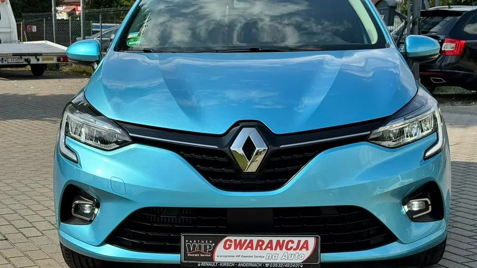 RENAULT Clio -