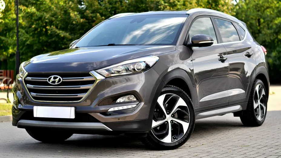 HYUNDAI Tucson -