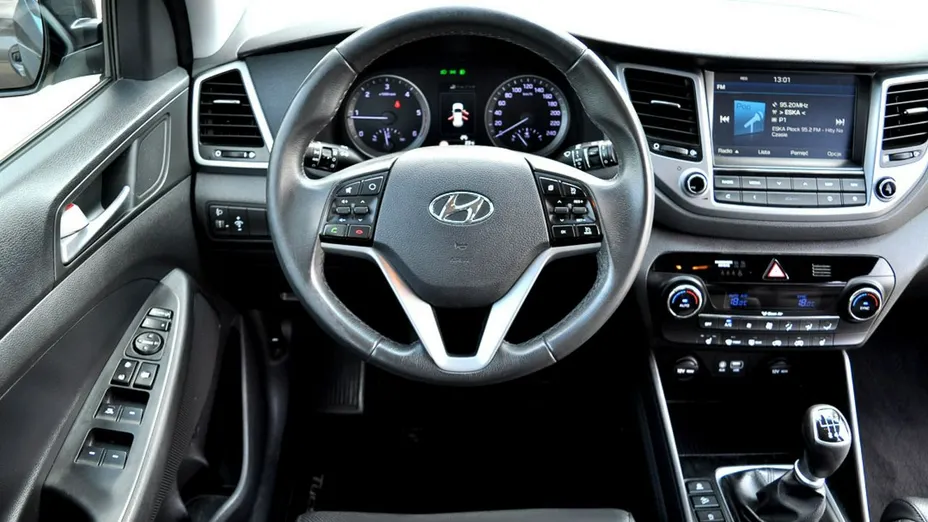 HYUNDAI Tucson -