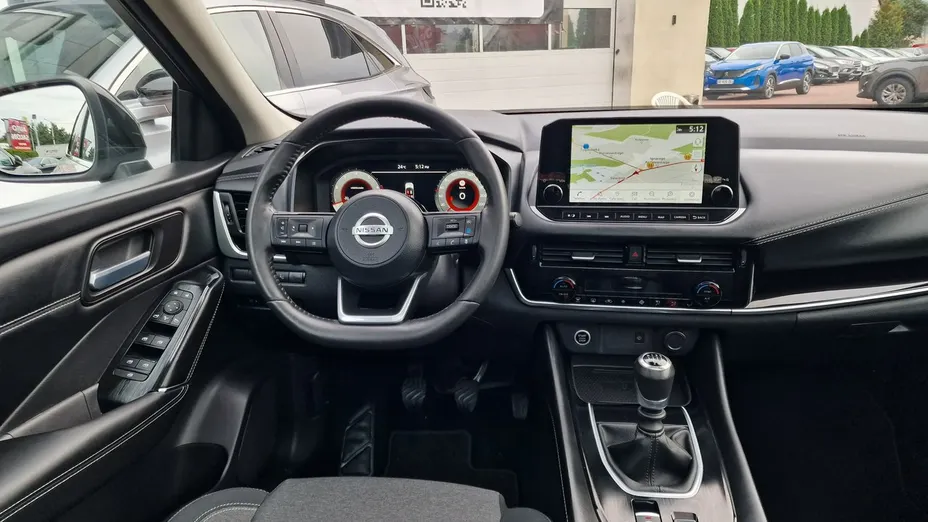 NISSAN Qashqai -