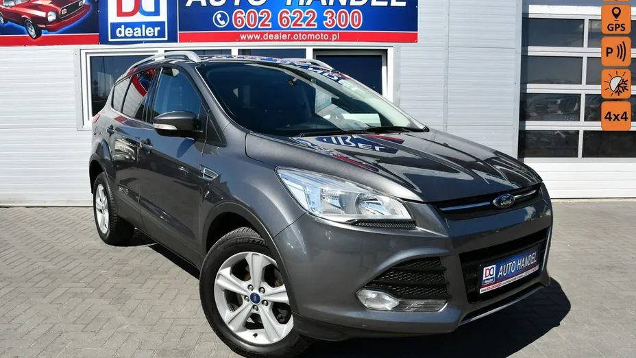 FORD Kuga -