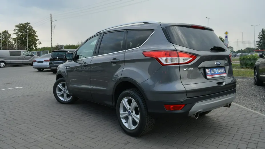 FORD Kuga -