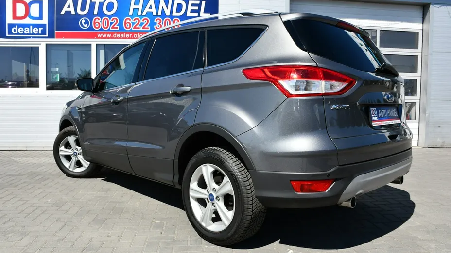 FORD Kuga -