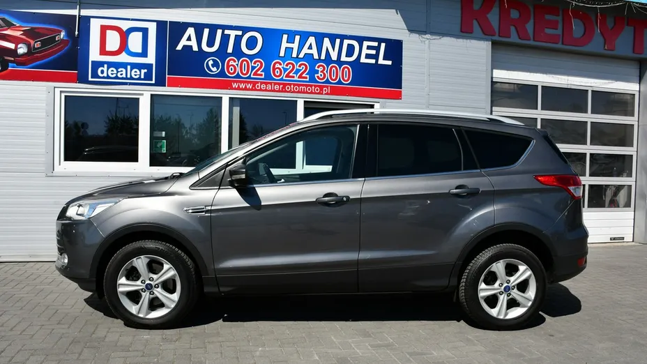 FORD Kuga -