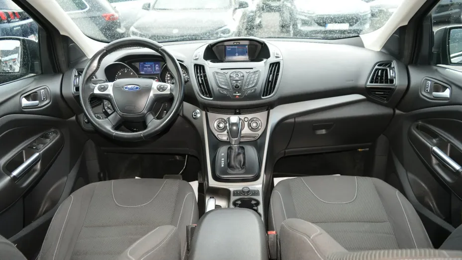 FORD Kuga -