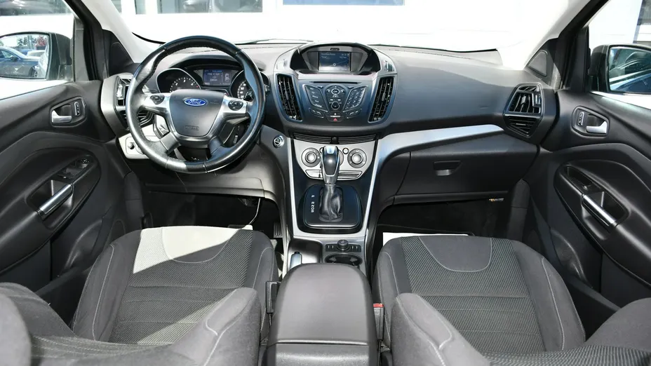 FORD Kuga -