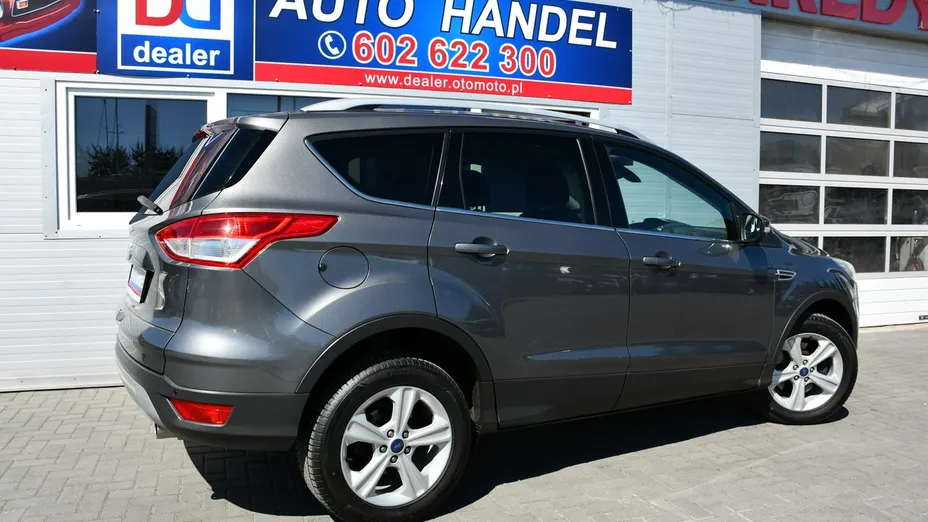 FORD Kuga -