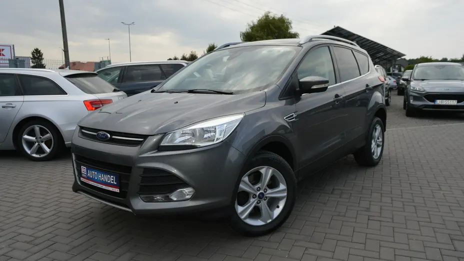 FORD Kuga -