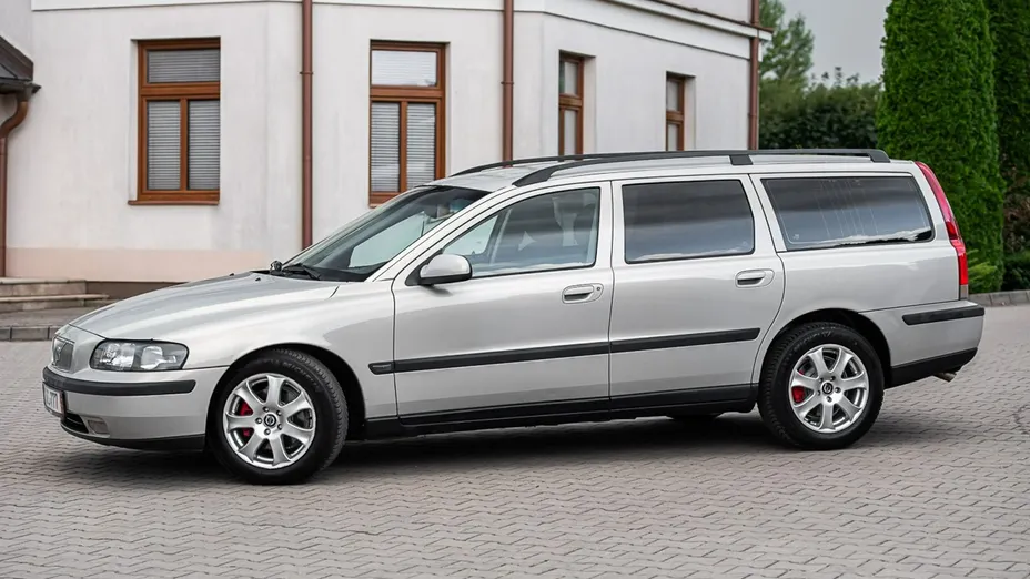VOLVO V70 -