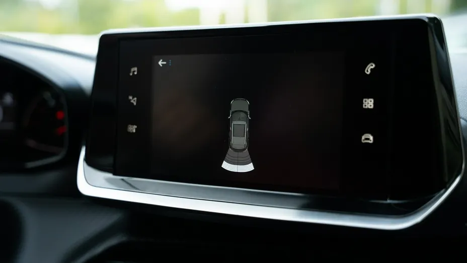 PEUGEOT 2008 -